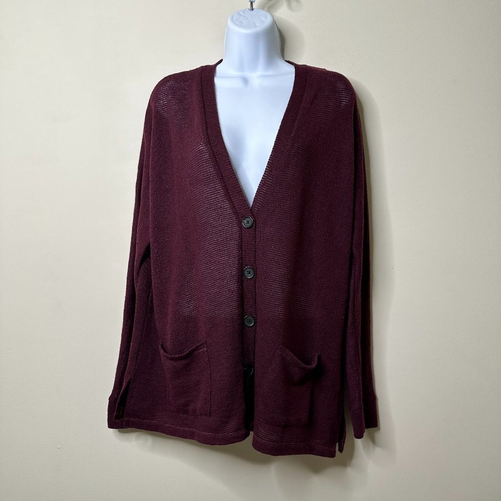 American Eagle Maroon Button Front Cardigan Women's Medium